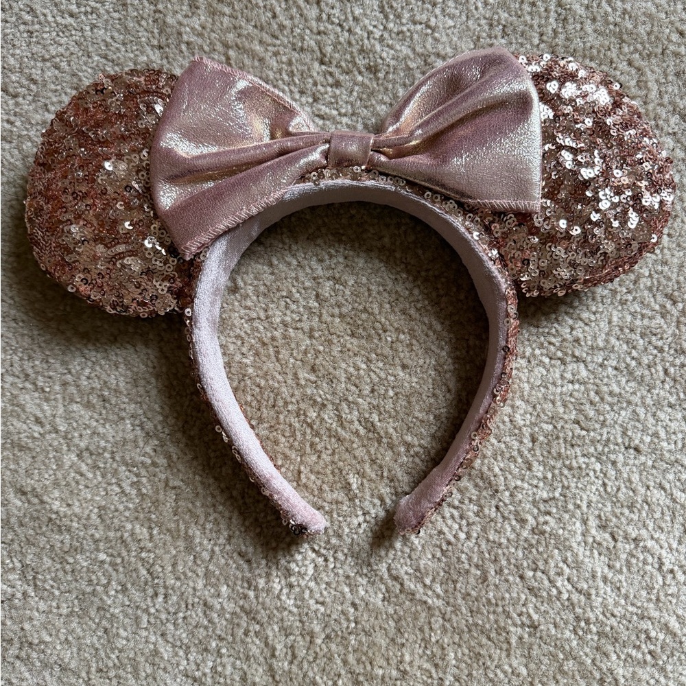 Sequin Minnie Mouse Ears Headband